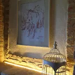 A Spasso Nel Tempo Отель *