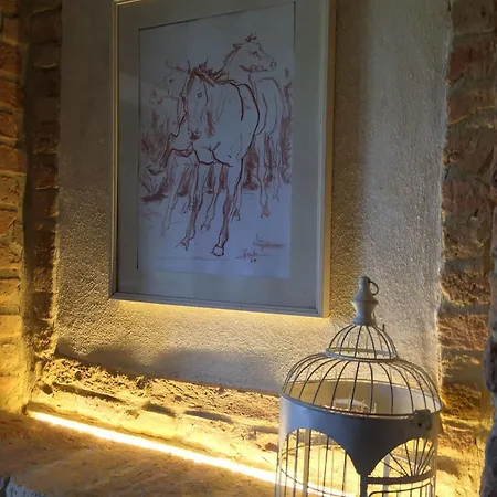 A Spasso Nel Tempo Otel *