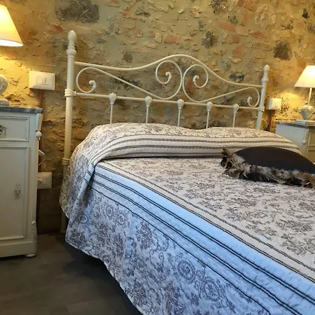 Hotel A Spasso Nel Tempo San Gimignano